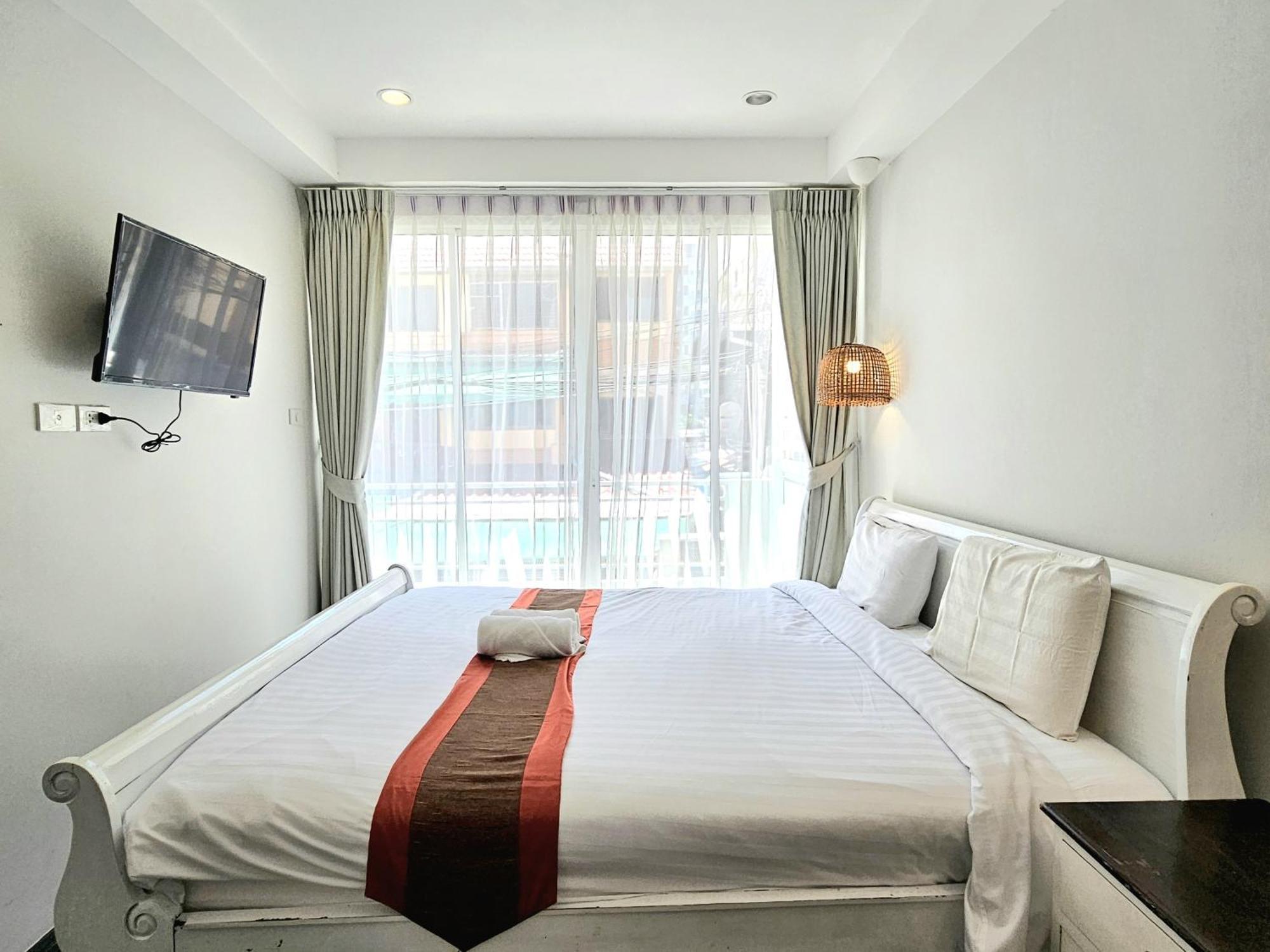 39 Living Pattaya Villa Buitenkant foto