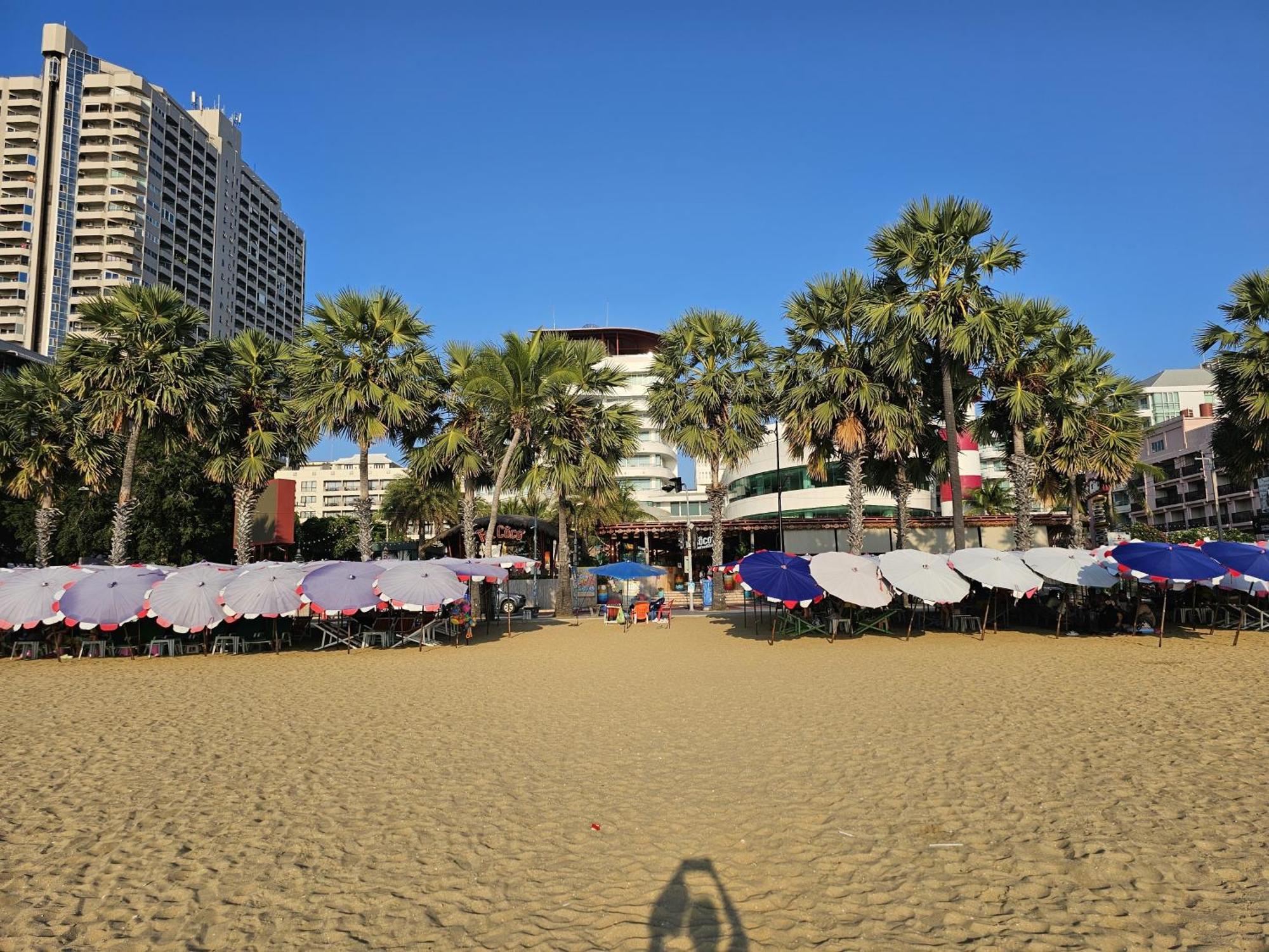 39 Living Pattaya Villa Buitenkant foto